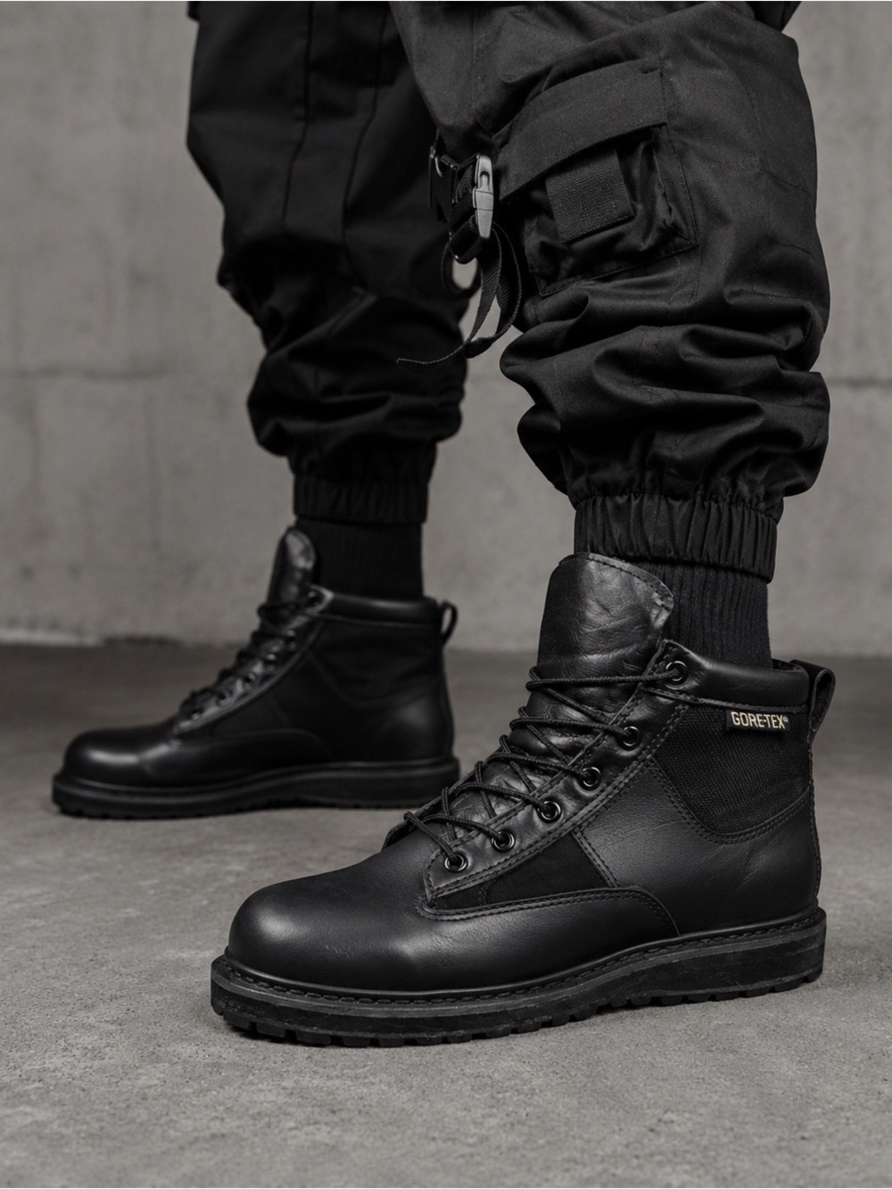 Rocky Northern Ops Unisex M5/W7  Black Leather GORE-TEX Utility Combat Boots
